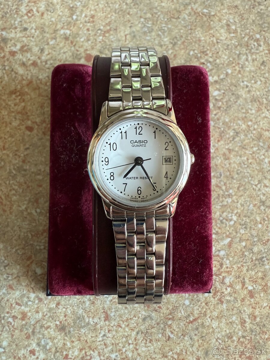 Dámske hodinky Casio Quartz – vintage, rok 1999