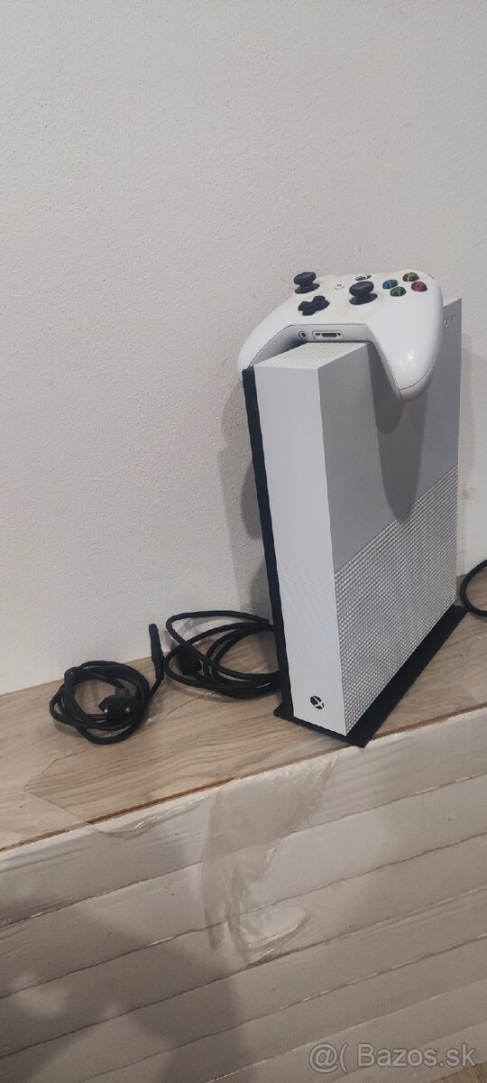 Predám Xbox one s All-Digital