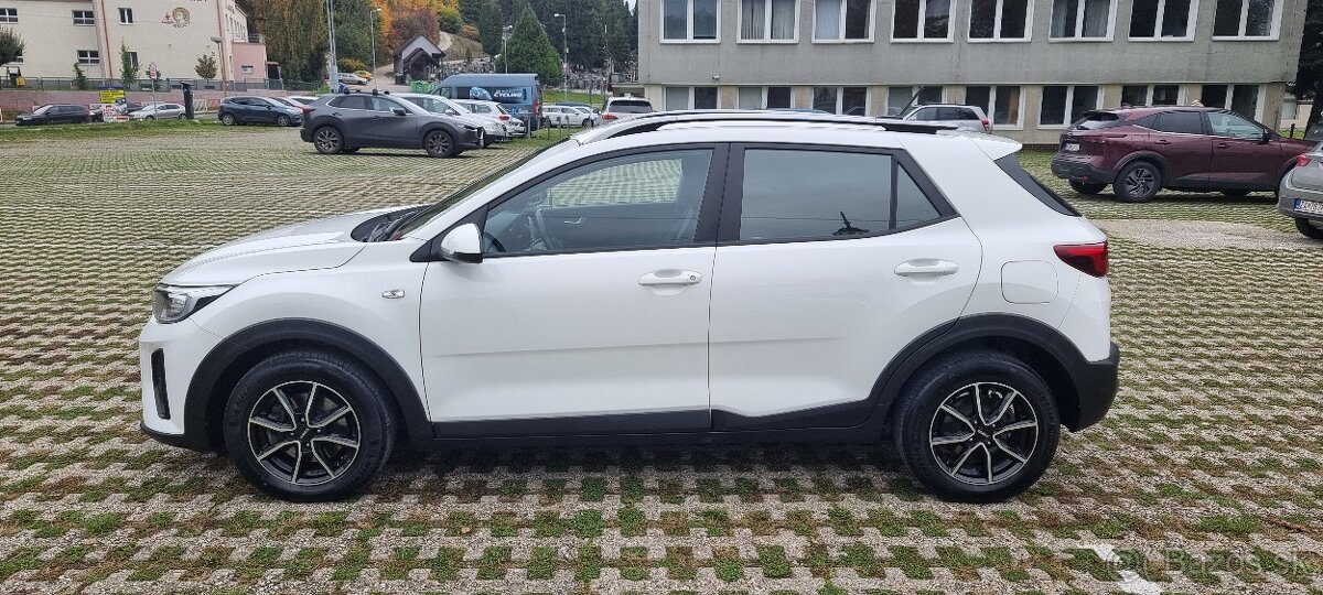 Predám KIA STONIC 1.0 T-GDi A7 DCT SILVER