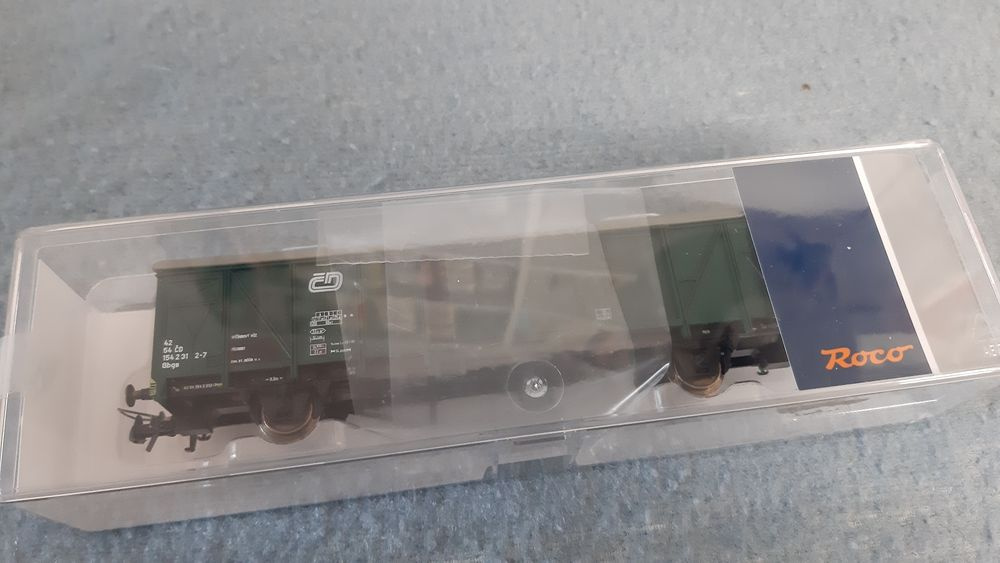 Vláčiky - vozeň ROCO H0 Gbgs ČD