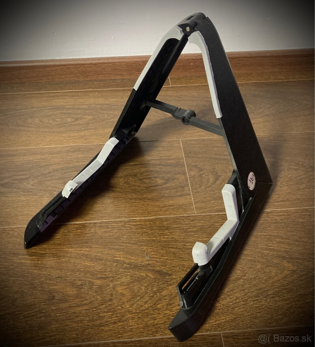 Stojan na gitaru (2ks)