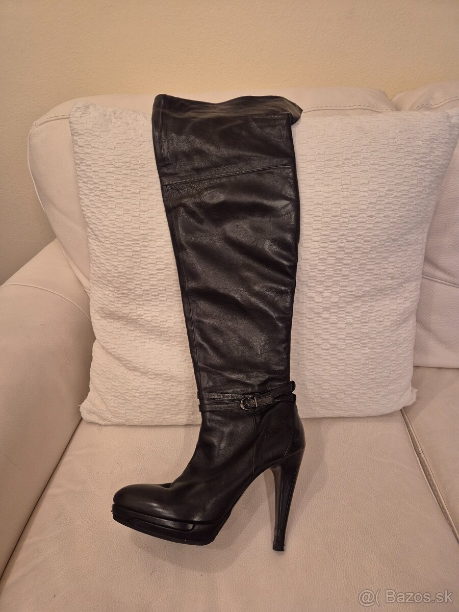 Vysoké čižmy z jemnej kože