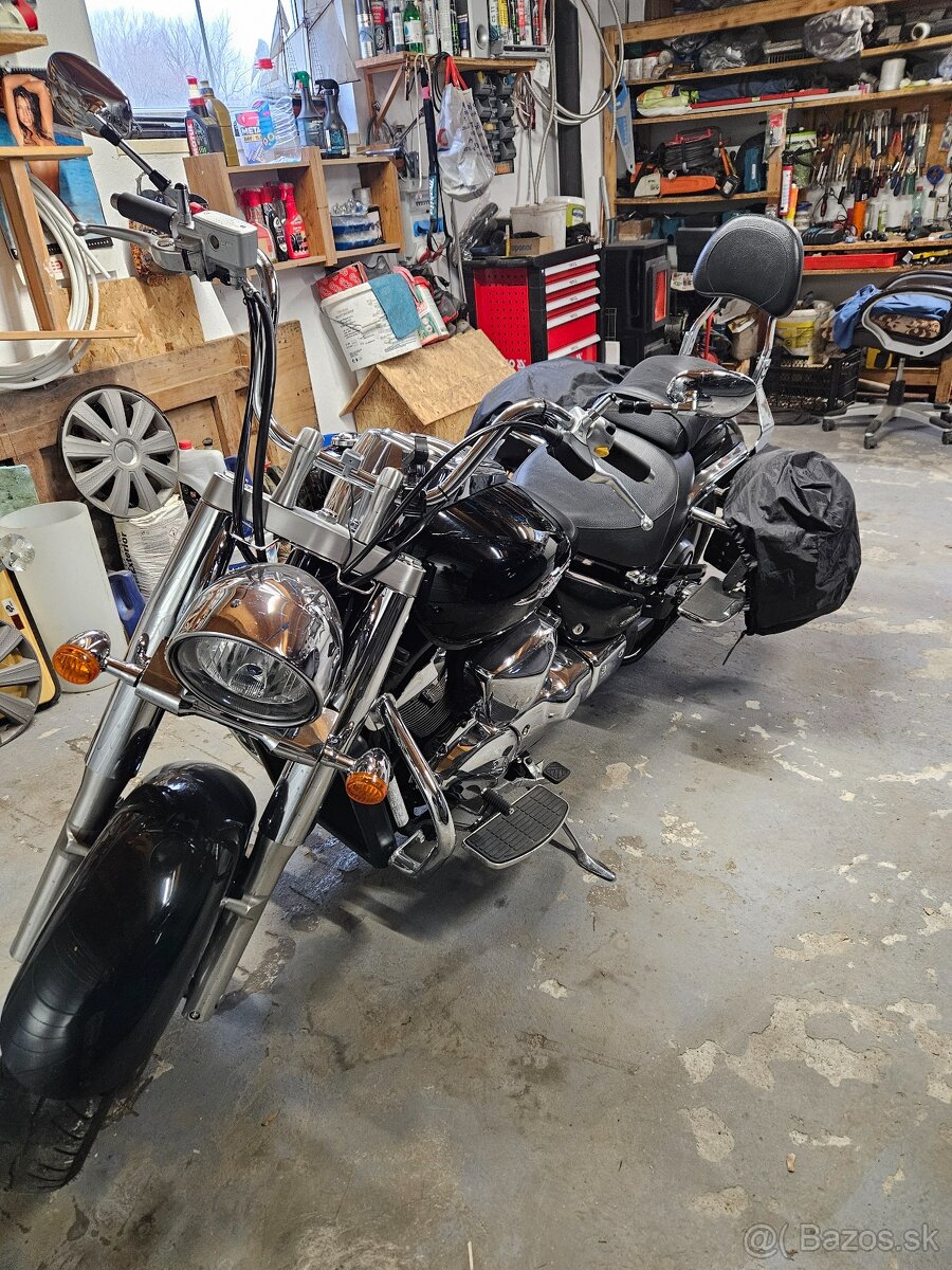 Predám suzuki intruder VLR 1800