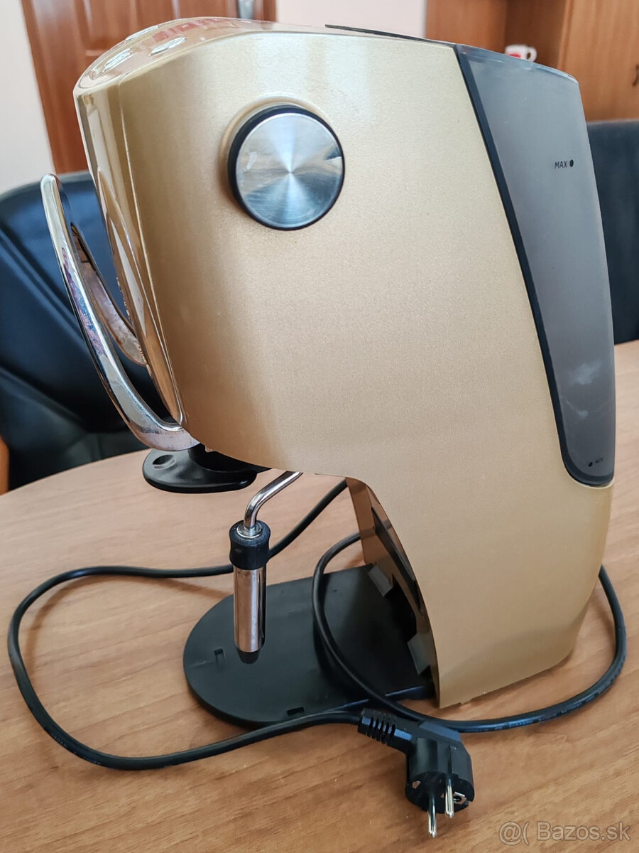 Kávovar Tchibo Cafissimo