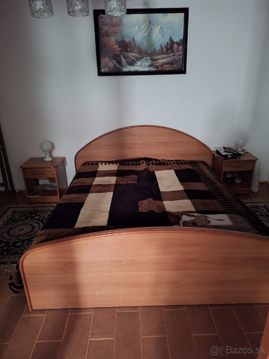Predám manželskú posteľ