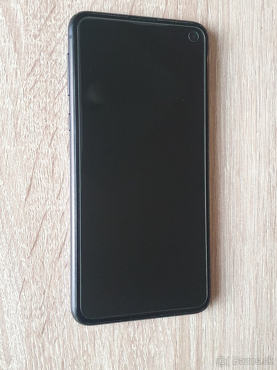 Predám Samsung Galaxy S10e (SM-G970F/DS)