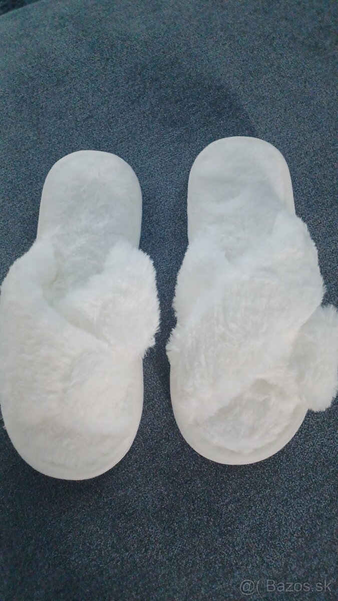 Dámske papuče