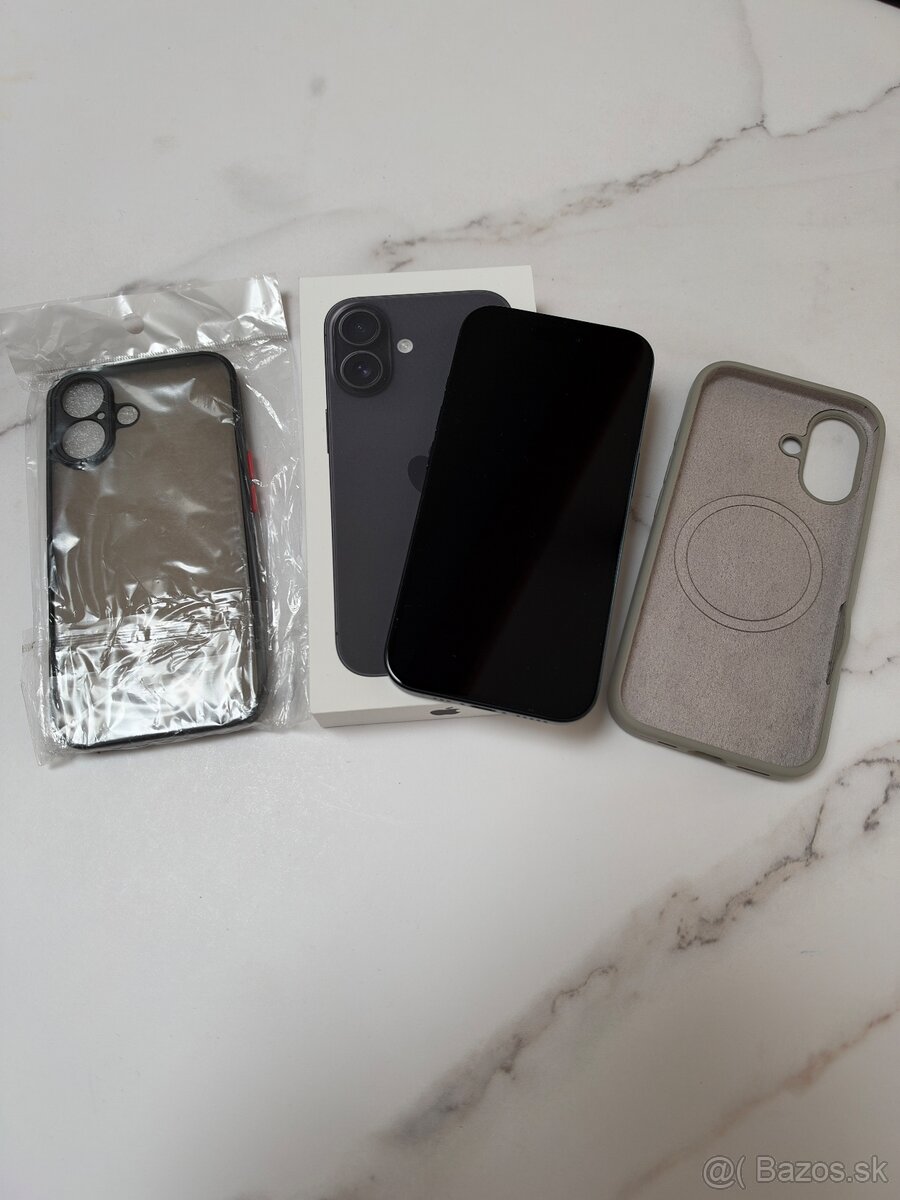 Apple IPhone 16 128GB čierny