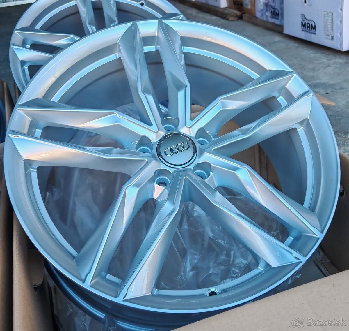 5x112 MAM RS3 R20”