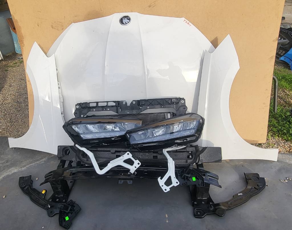 Skoda fabia 4 predok kapota blatnik celo naraznik
