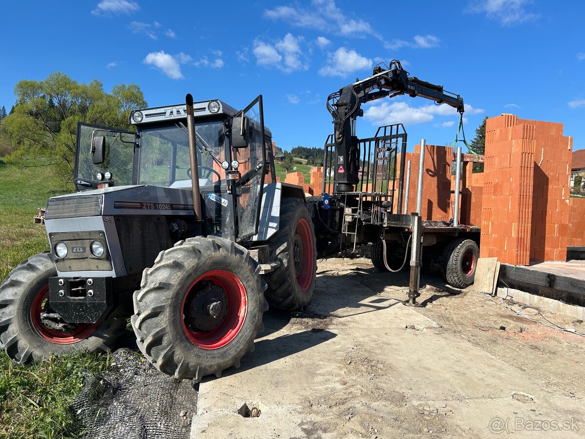 Služby traktor vlečka hydraulická ruka dovoz