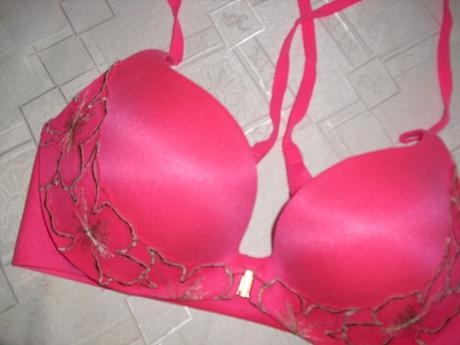 Victorias secret zapinanim v predu
