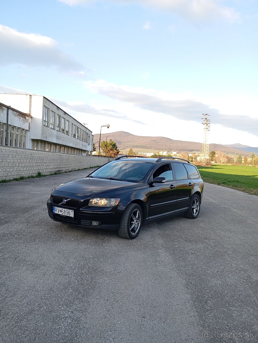 Volvo V50