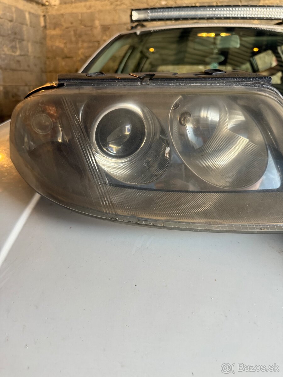 Svetla passat B5.5