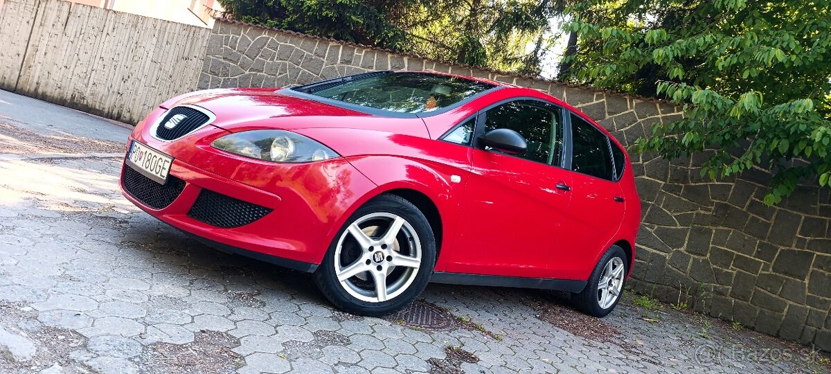 SEAT ALTEA 1,6 benzin---