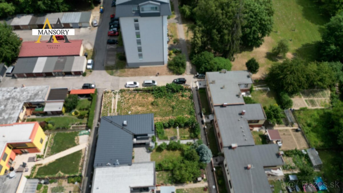 NA PREDAJ, Pozemok vhodný na výstavbu Žilina 416m2-Vlčince