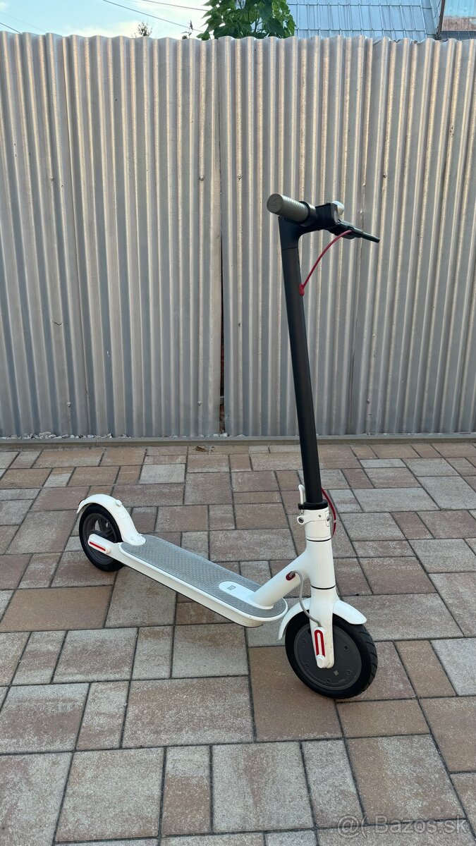Elektrická kolobežka Xiaomi M365