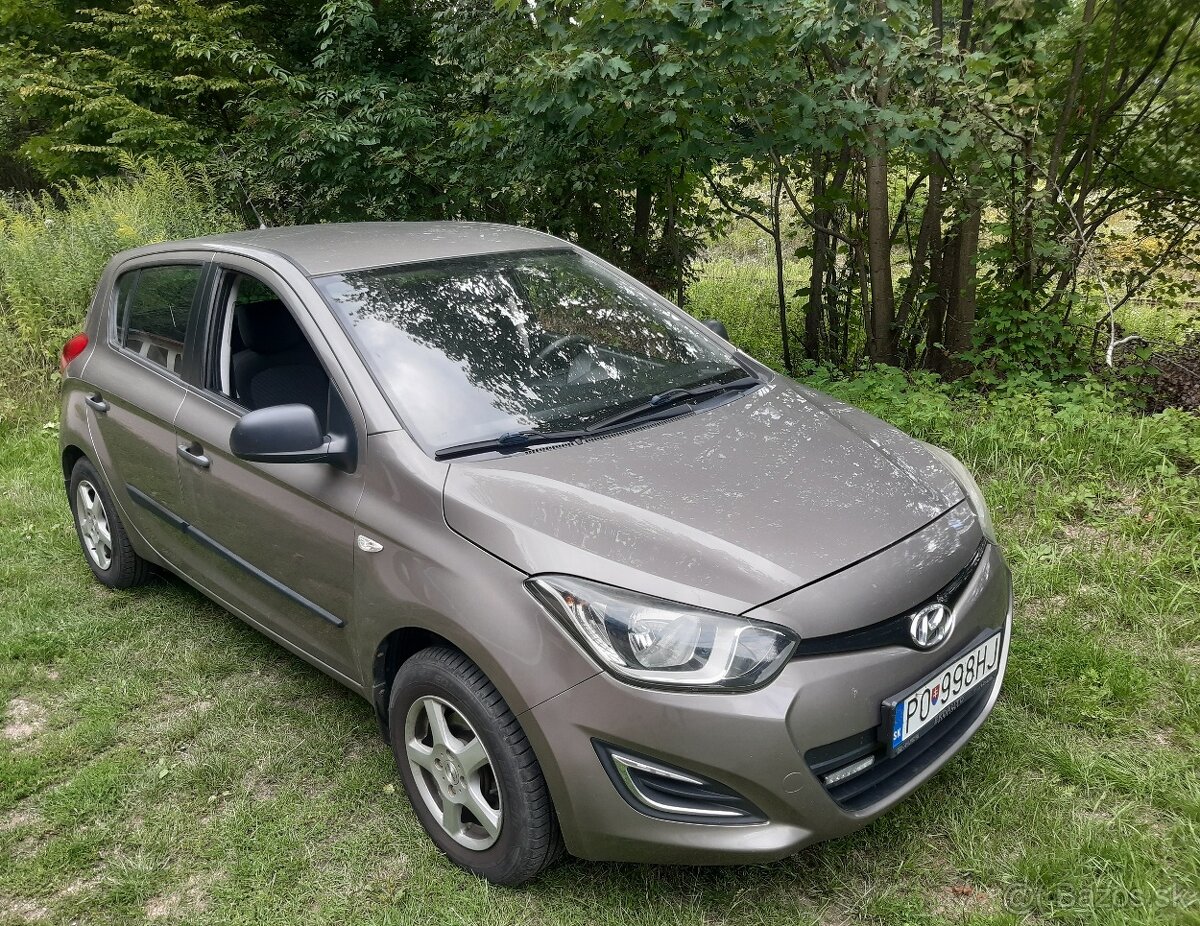 Hyundai i20, 83400km, TK+EK do 4.7.2027, KLÍMA, ISOFIX