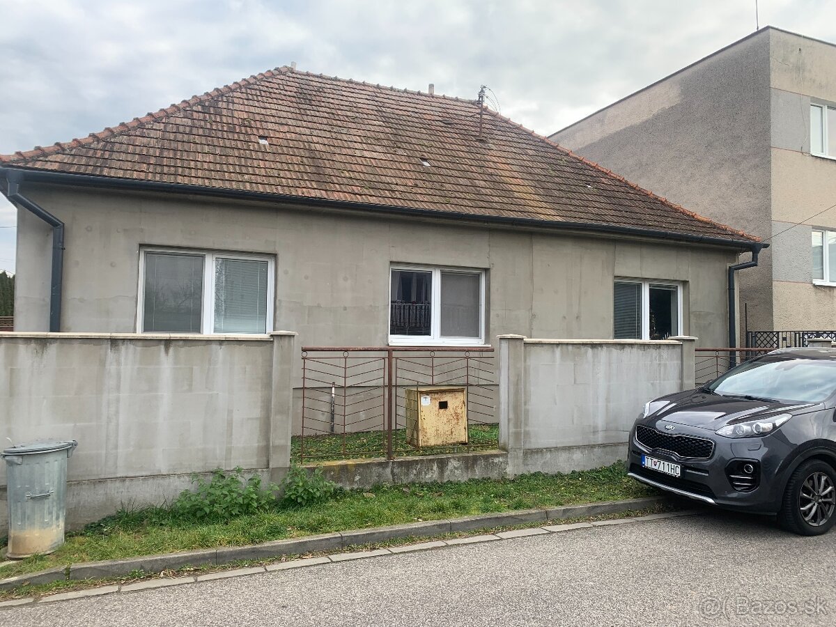 Predám môj vlastný 4 izbový rodinný dom v Solčanoch