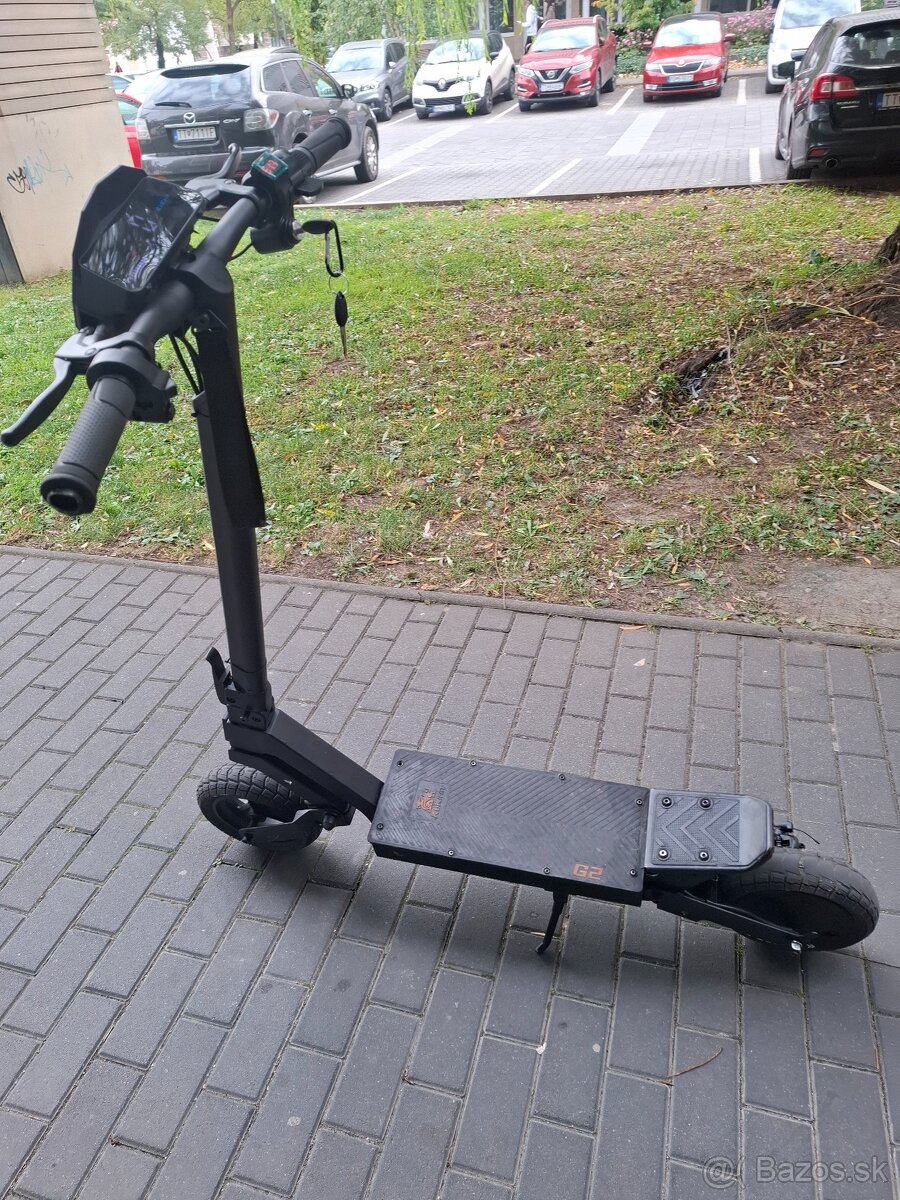 Kugoo Kukirin G2    2025 verzia