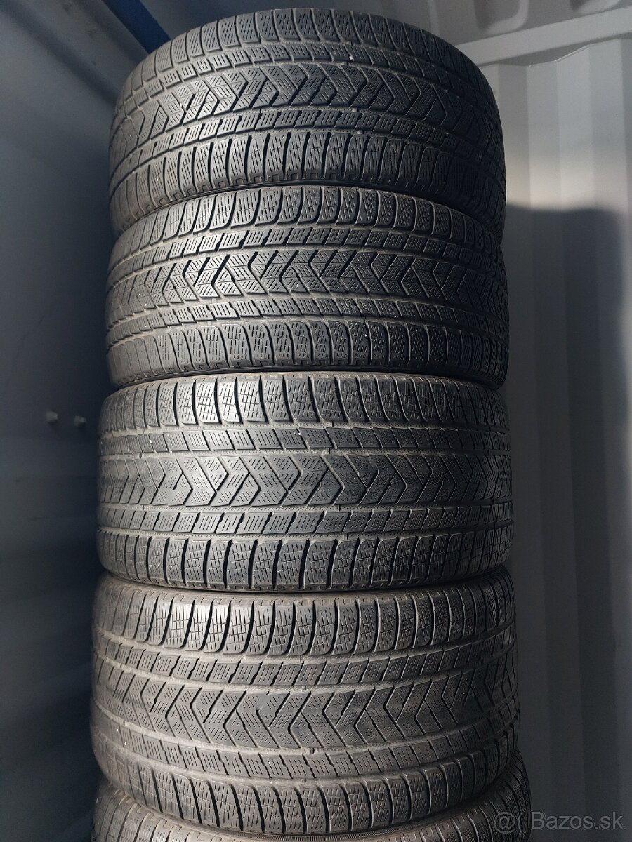 Zimné Pirelli 285/40R22 + 325/35R22 DOT2022