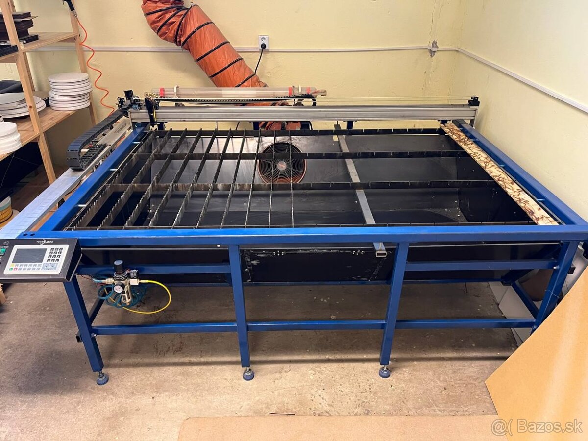 CO2 laserový gravírovací a rezný stroj 80W – Ruida, chiller,