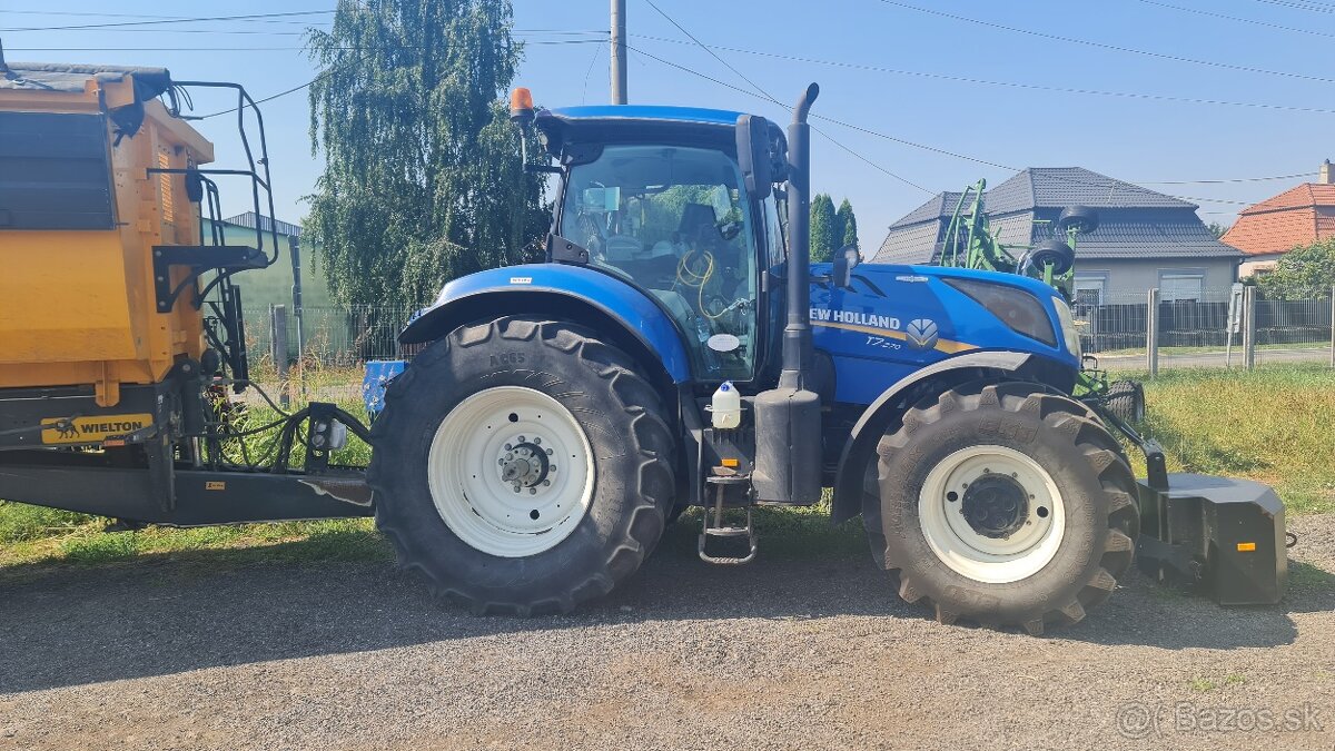 Predám traktor New Holland T7.270 AC