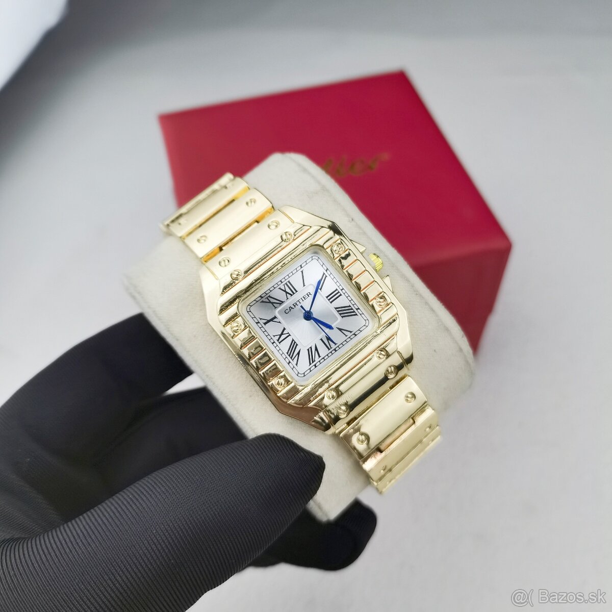 Cartier hodinky zlaté .