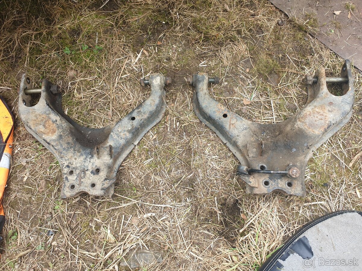 Spodné predné ramená