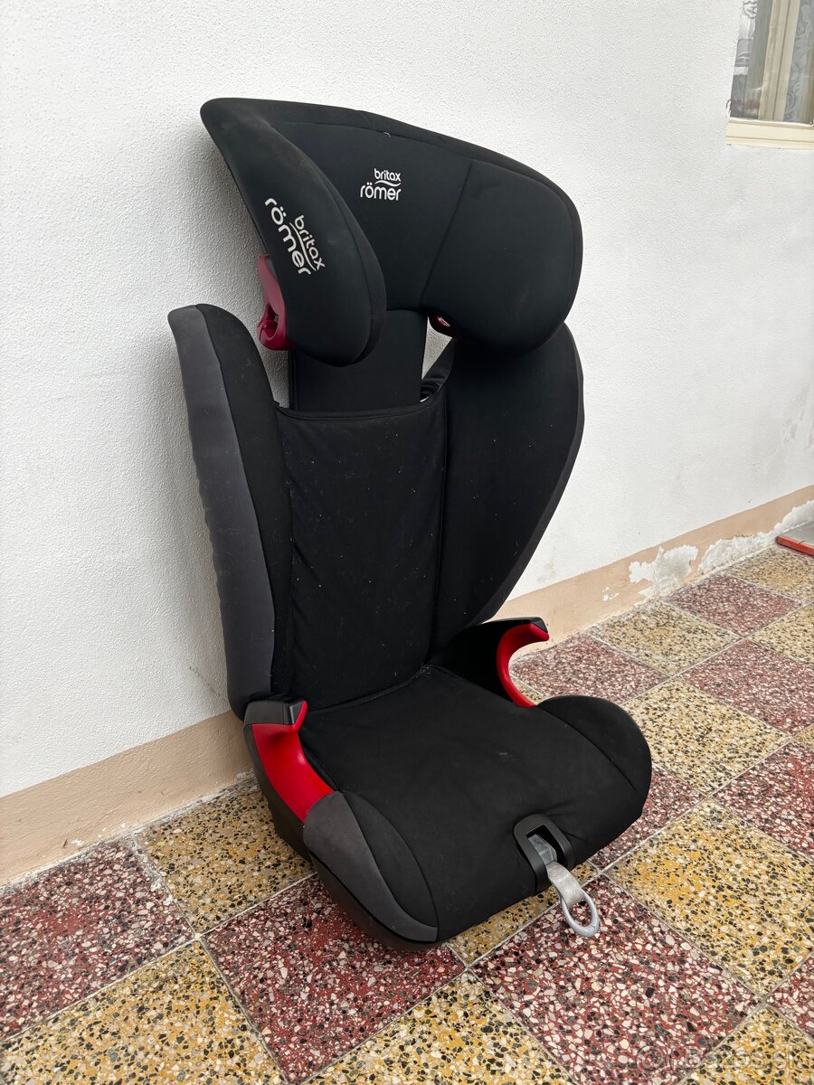 predam detsku sedacku romer kidfix sl