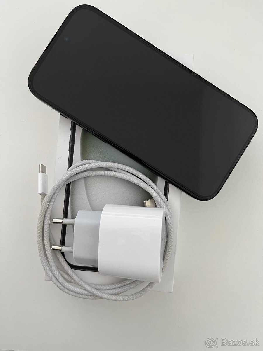 Iphone 15 - black, 128GB