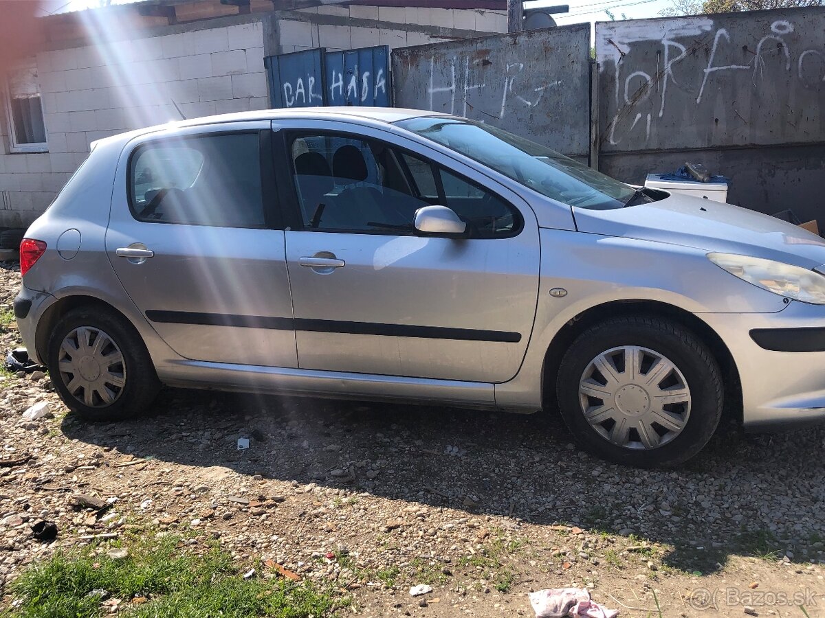 Peugeot 307