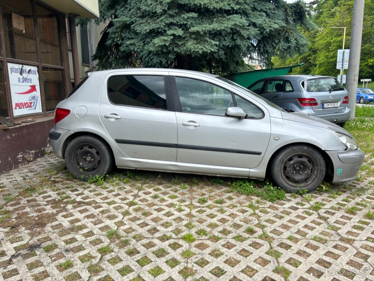 Peugeot 307, 2008 benzin