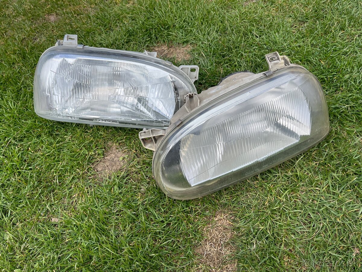 Svetlá vw golf 3