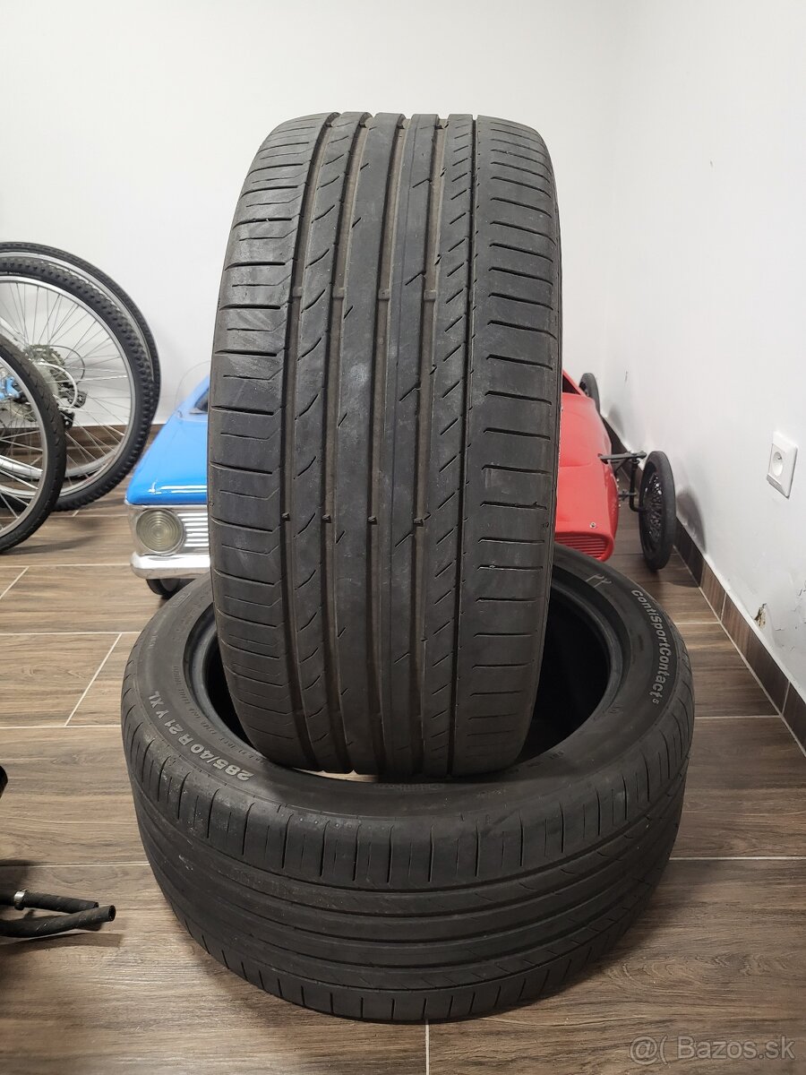 285 40 r21