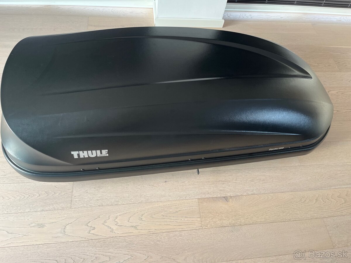 Strešný nosič Thule Pacific 200
