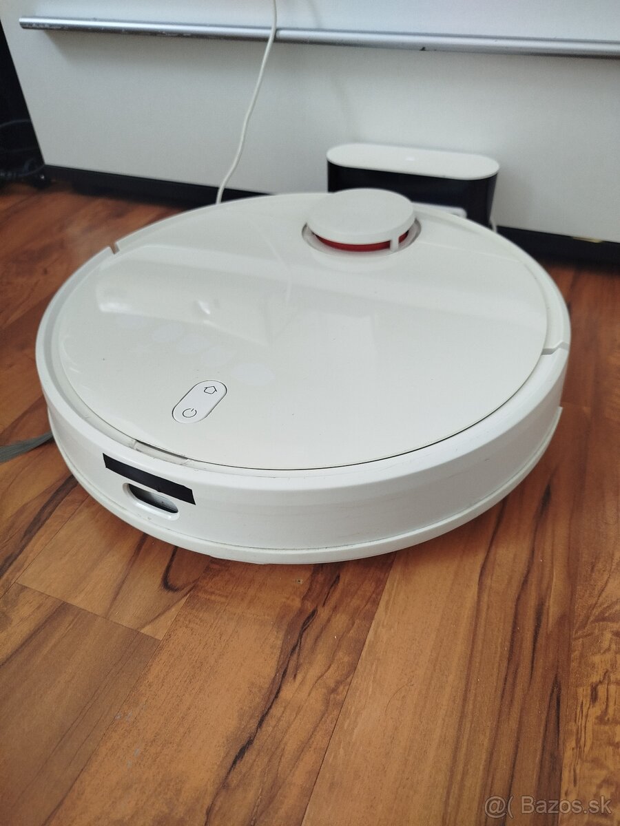Predám robotický vysávač Xiaomi Mi Robot Vacuum Mop Pro