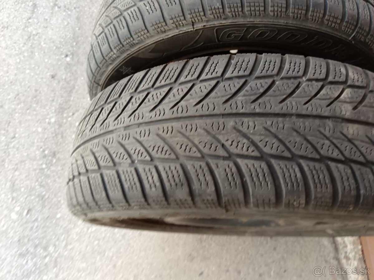 Zimné pneumatiky aj s diskami 4 kusy 185/60 R14