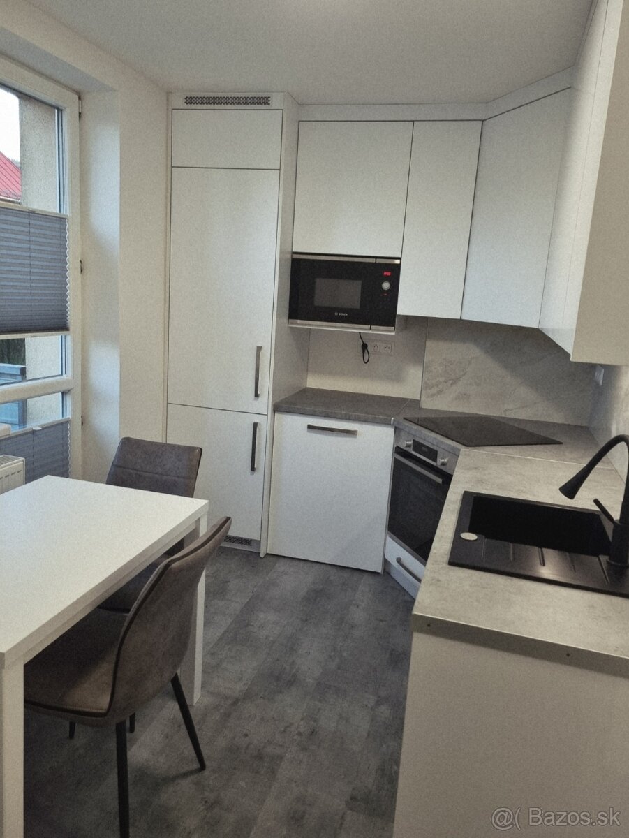 2izbový byt na prenájom, 50m2 Nižná