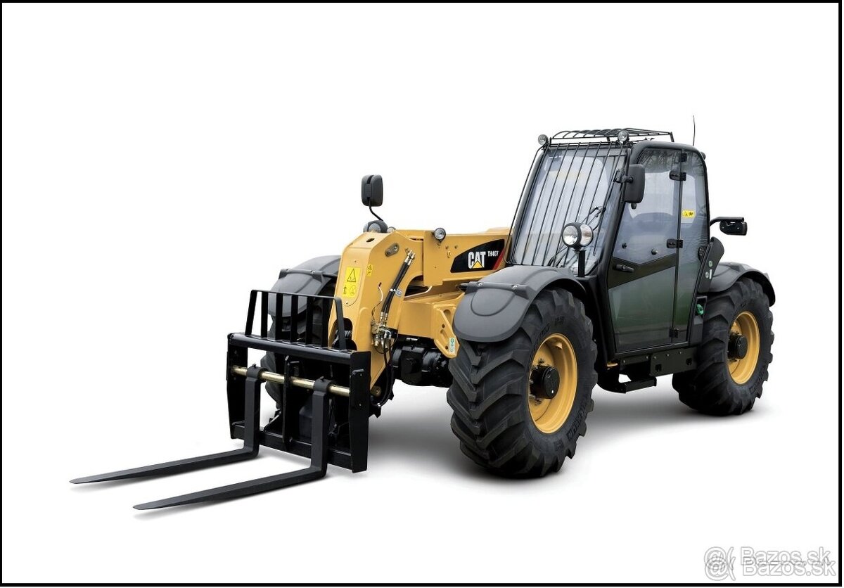 Teleskopický manipulátor Caterpillar CAT TH407C