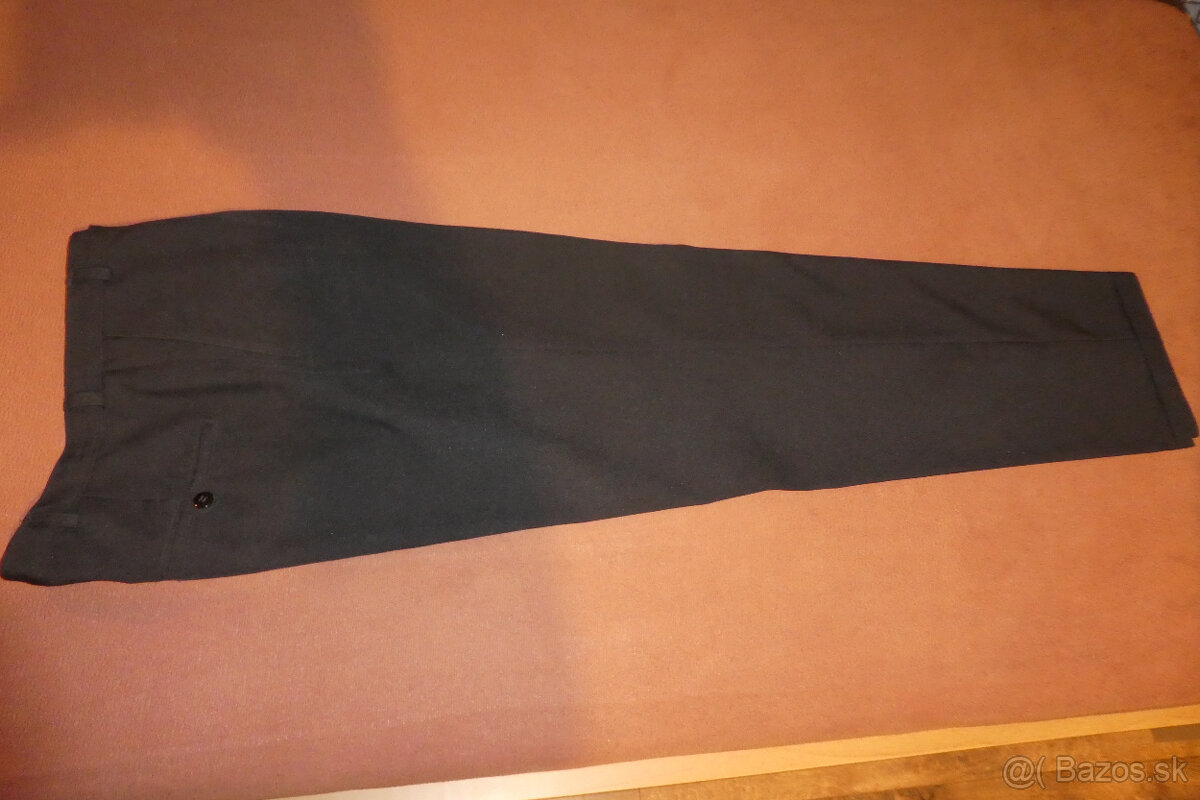 čierne pánske spoločenské nohavice, pás 82 cm