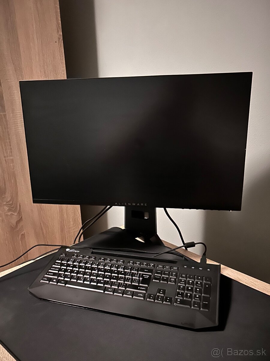 Monitor Dell Alienware