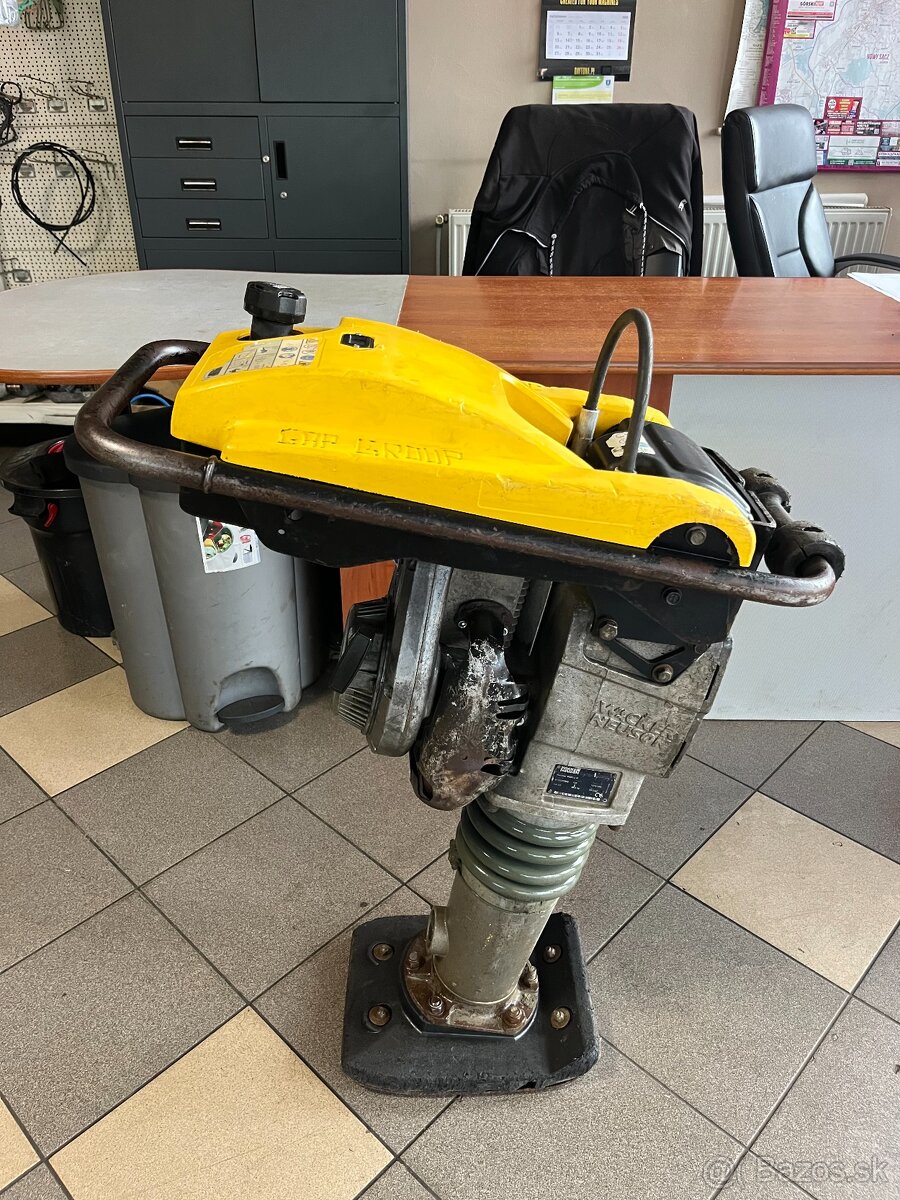 Vibracna zaba, noha, pech Wacker Neuson BS50-2,2017, Bomag