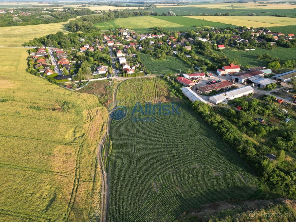 Miesto pre Vaše podnikanie Pozemok na predaj v Galante, č