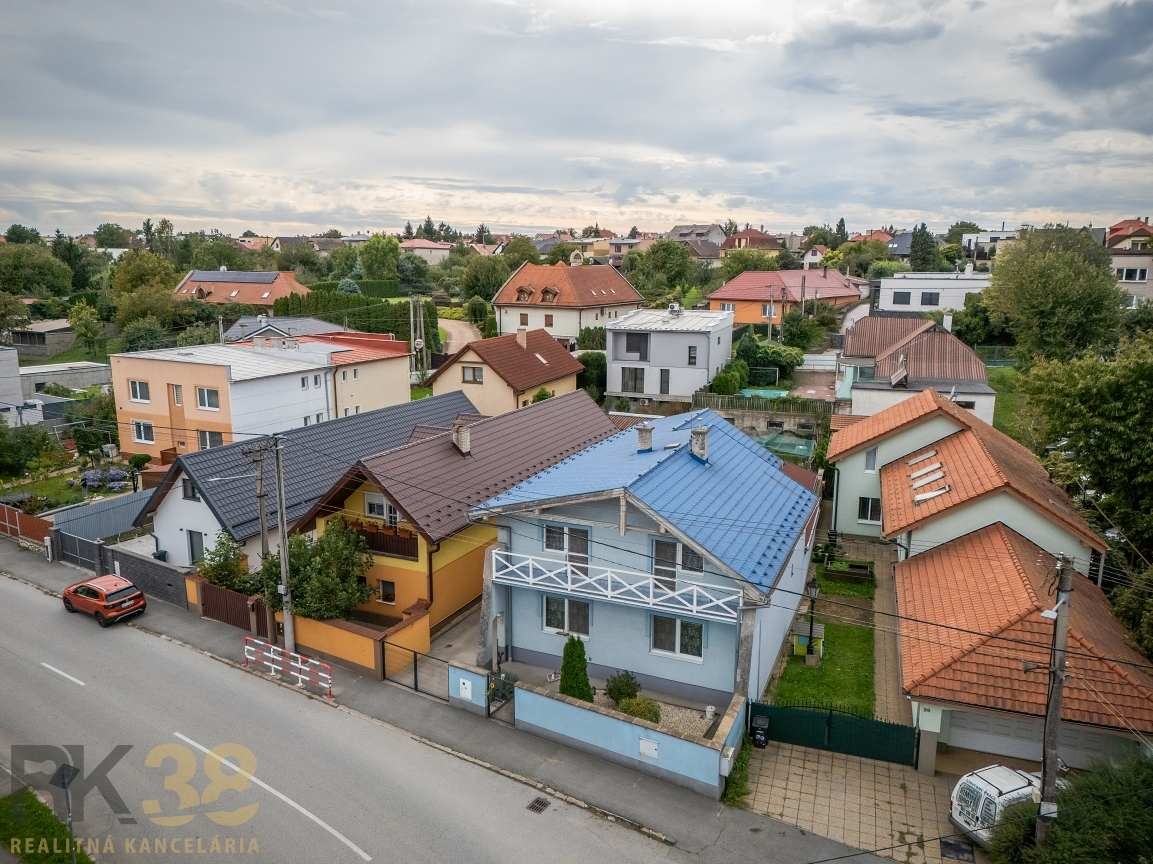 Na predaj priestranný rodinný dom v Košiciach