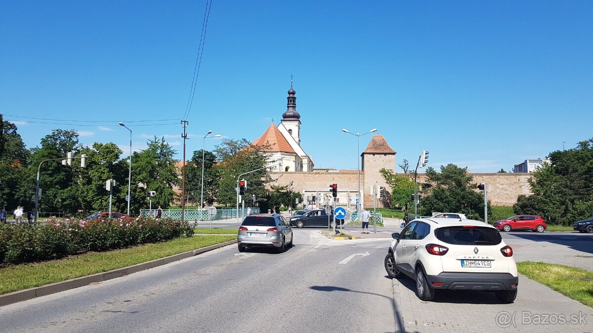 Prenájom 2-izbového bytu v centre Trnavy – Hospodárska 27