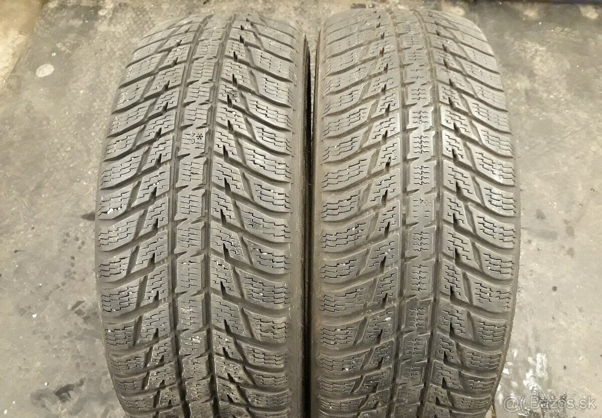 Predam zimne pneumatiky 225/60r17 NOKIAN