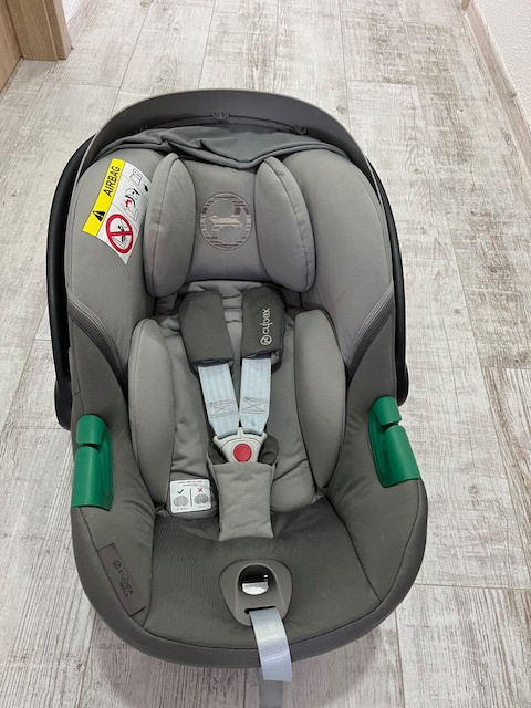 Detská autosedačka CYBEX S2 I-SIZE SOHO GREY