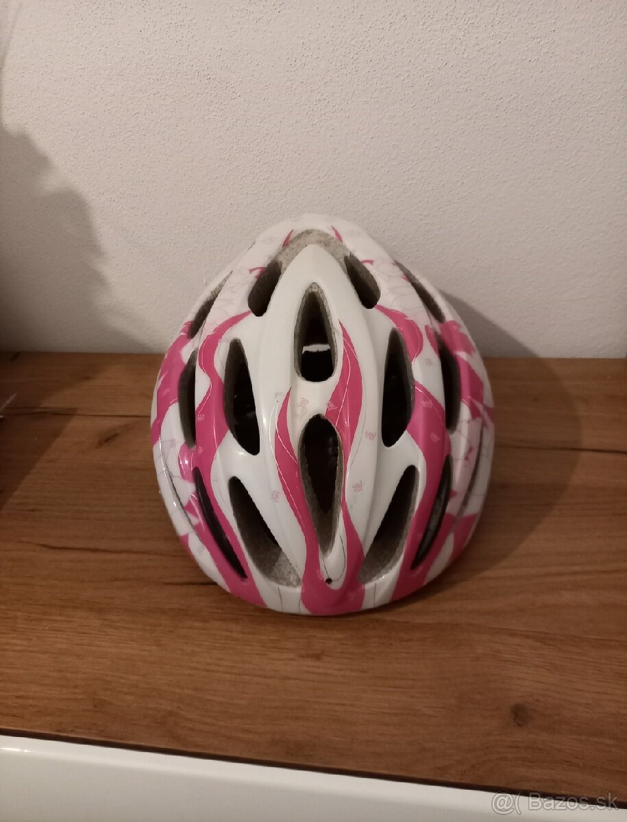 Giro cyklistická prilba