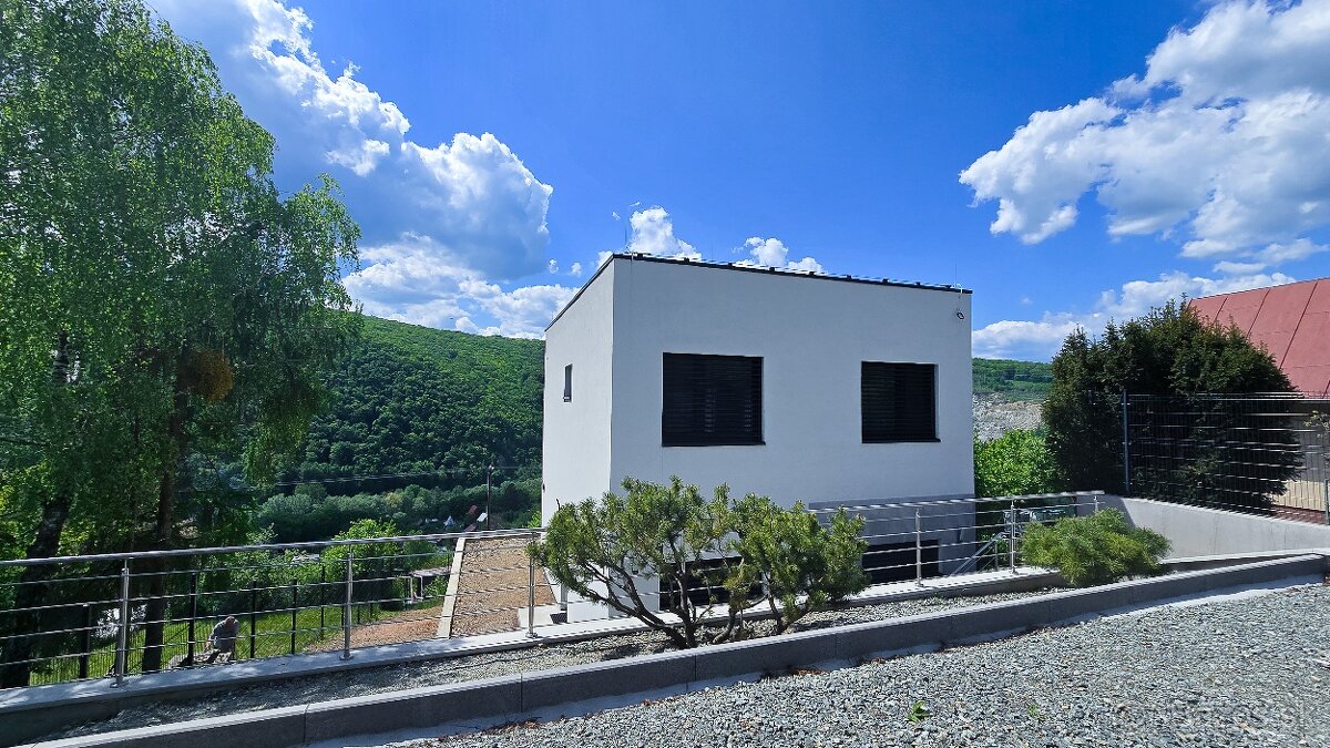 Novostavba RD v Košiciach / Ťahanovce , skolaudovaný
